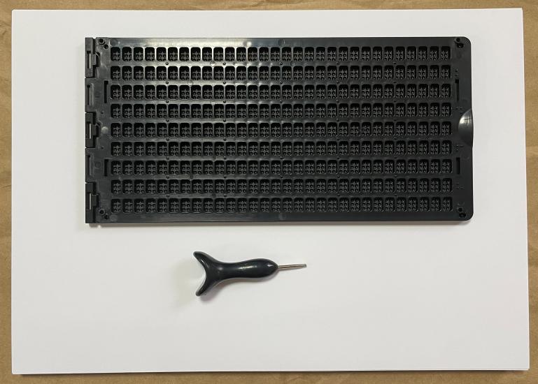 Braille Yazı Seti -11 (9 Satır Tablet-Kalem-25 Adet Kağıt)